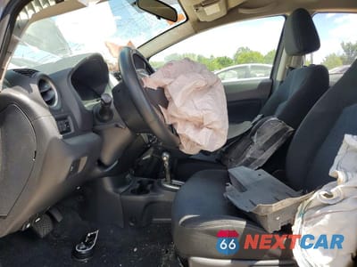 Zdjęcie 7 z 12 samochodu: 2018 NISSAN VERSA NOTE SV VIN:3N1CE2CP4JL356431 - miniatura