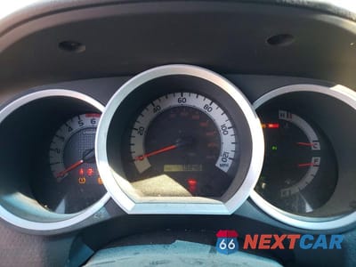 Zdjęcie 9 z 12 samochodu: 2015 TOYOTA TACOMA V6 VIN:5TFUU4EN3FX132879 - miniatura