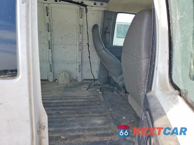 Zdjęcie 11 z 13 samochodu: 2008 CHEVROLET EXPRESS G2500 VIN:1GCGG25K281204062 - miniatura