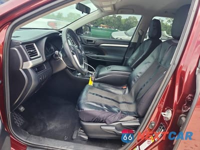 Zdjęcie 7 z 14 samochodu: 2016 TOYOTA HIGHLANDER LE VIN:5TDZKRFH5GS174348 - miniatura