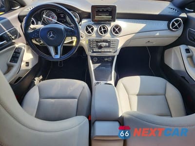 Zdjęcie 8 z 12 samochodu: 2014 MERCEDES-BENZ CLA 250 VIN:WDDSJ4EBXEN054316 - miniatura