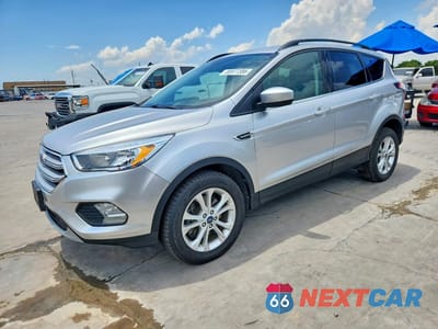 2018 FORD ESCAPE SE 1FMCU9GD7JUA72821 - główne zdjęcie licytacji z USA - miniatura