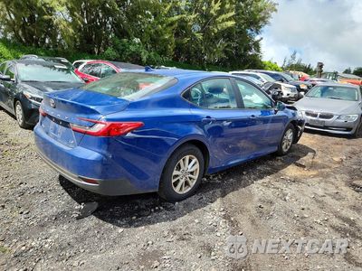 Trzecie zdjęcie samochodu z tyłu: 2025 TOYOTA CAMRY LE VIN:4T1DAACK2SU195043 - miniatura