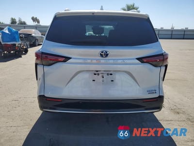 Zdjęcie 6 z 13 samochodu: 2023 TOYOTA SIENNA LIMITED 7-PASSENGER VIN:5TDZRKEC9PS157450 - miniatura