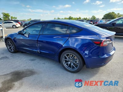 Drugie zdjęcie samochodu z przodu: 2022 TESLA MODEL 3 VIN:5YJ3E1EB8NF198785 - miniatura