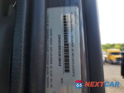 Zdjęcie 10 z 10 samochodu: 2019 VOLVO VN VNL VIN:4V4NC9EH3KN206407 - miniatura