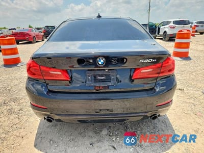 Zdjęcie 6 z 12 samochodu: 2019 BMW 530E VIN:WBAJA9C51KB389488 - miniatura