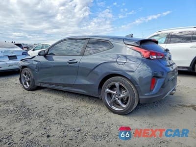 Drugie zdjęcie samochodu z przodu: 2020 HYUNDAI VELOSTER 2.0L VIN:KMHTG6AF2LU027241 - miniatura