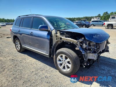 Czwarte zdjęcie samochodu z boku: 2012 TOYOTA HIGHLANDER BASE VIN:5TDZK3EH8CS085401 - miniatura