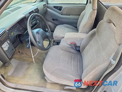 Zdjęcie 10 z 12 samochodu: 1994 CHEVROLET S TRUCK S10 VIN:1GCCS14Z1R8130356 - miniatura