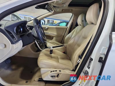 Zdjęcie 7 z 14 samochodu: 2014 VOLVO XC60 3.2 VIN:YV4952DLXE2508073 - miniatura