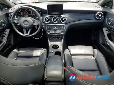 Zdjęcie 8 z 12 samochodu: 2017 MERCEDES-BENZ CLA 250 4MATIC VIN:WDDSJ4GBXHN470433 - miniatura