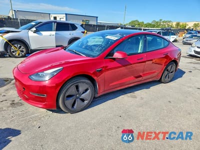 2021 TESLA MODEL 3 5YJ3E1EBXMF902886 - główne zdjęcie licytacji z USA - miniatura