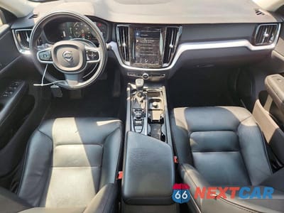 Zdjęcie 8 z 12 samochodu: 2019 VOLVO S60 T6 MOMENTUM VIN:7JRA22TK3KG004305 - miniatura