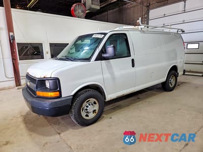 2016 CHEVROLET EXPRESS G2500 1GCWGAFG7G1326477 - główne zdjęcie licytacji z USA - miniatura