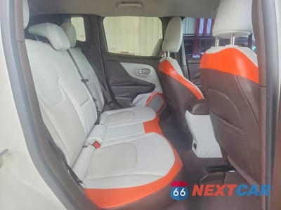 Zdjęcie 10 z 12 samochodu: 2016 JEEP RENEGADE LIMITED VIN:ZACCJADT8GPC86558 - miniatura