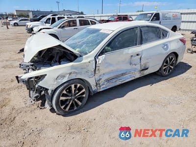 2016 NISSAN ALTIMA 2.5 SR 1N4AL3AP9GN388115 - główne zdjęcie licytacji z USA - miniatura