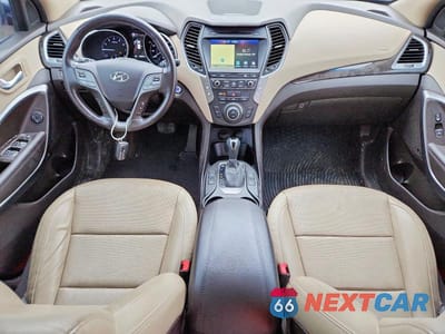 Zdjęcie 8 z 13 samochodu: 2017 HYUNDAI SANTA FE SPORT 2.0T ULTIMATE VIN:5XYZWDLA7HG479976 - miniatura
