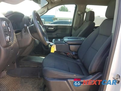 Zdjęcie 7 z 12 samochodu: 2024 GMC SIERRA K1500 VIN:3GTPUAEK6RG281846 - miniatura