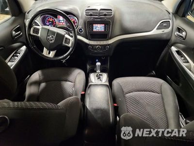 Zdjęcie 7 z 12 samochodu: 2017 DODGE JOURNEY SE VIN:3C4PDCAB9HT695663 - miniatura