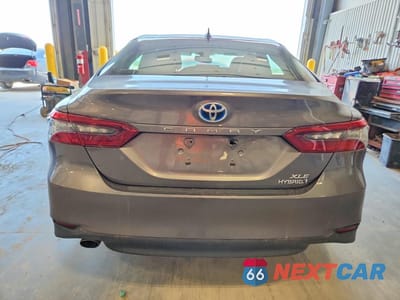 Zdjęcie 6 z 12 samochodu: 2022 TOYOTA CAMRY XLE VIN:4T1F31AK3NU572067 - miniatura