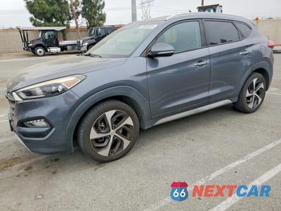 2017 HYUNDAI TUCSON LIMITED KM8J33A29HU413953 - główne zdjęcie licytacji z USA - miniatura