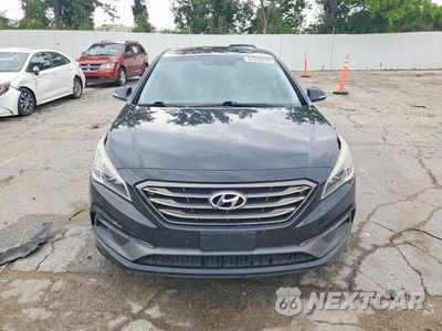 Piąte zdjęcie samochodu w środku: 2017 HYUNDAI SONATA SPORT VIN:5NPE34AFXHH513357 - miniatura