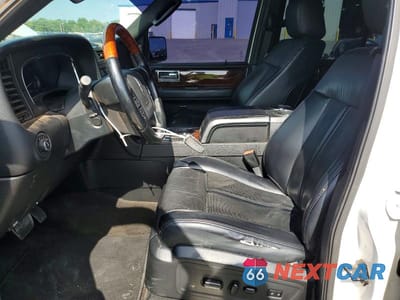 Zdjęcie 7 z 14 samochodu: 2017 LINCOLN NAVIGATOR SELECT VIN:5LMJJ2JT7HEL09042 - miniatura