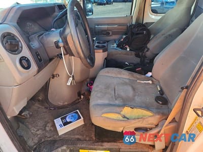 Zdjęcie 7 z 12 samochodu: 2014 FORD E250 DELIVERY VAN VIN:1FTNE2EW2EDA30634 - miniatura