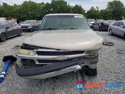 Piąte zdjęcie samochodu w środku: 2004 CHEVROLET SUBURBAN C1500 VIN:3GNEC16Z84G294989 - miniatura