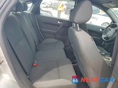 Zdjęcie 10 z 12 samochodu: 2010 FORD FOCUS SES VIN:1FAHP3GN9AW197403 - miniatura