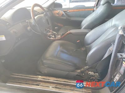 Zdjęcie 7 z 12 samochodu: 2005 MERCEDES-BENZ CL 500 VIN:WDBPJ75JX5A044142 - miniatura