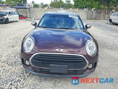 Piąte zdjęcie samochodu w środku: 2017 MINI COOPER CLUBMAN ALL4 VIN:WMWLU1C59H2F27601 - miniatura