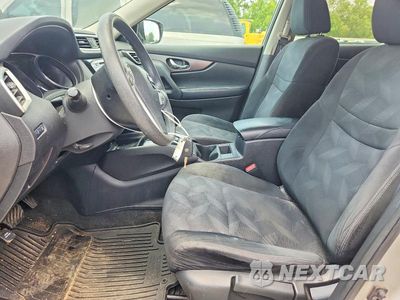 Zdjęcie 7 z 13 samochodu: 2016 NISSAN ROGUE S VIN:5N1AT2MT6GC925169 - miniatura