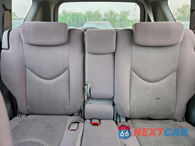 Zdjęcie 10 z 13 samochodu: 2007 TOYOTA RAV4 BASE VIN:JTMZD33V475069078 - miniatura