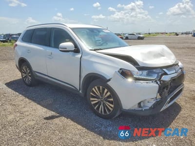 Czwarte zdjęcie samochodu z boku: 2020 MITSUBISHI OUTLANDER SE VIN:JA4AZ3A39LZ041175 - miniatura