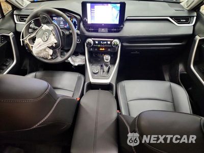 Zdjęcie 8 z 13 samochodu: 2024 TOYOTA RAV4 XLE PREMIUM VIN:2T3B6RFVXRW065879 - miniatura