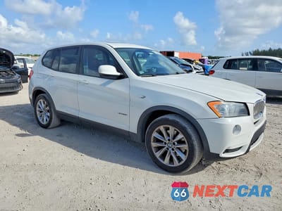 Czwarte zdjęcie samochodu z boku: 2013 BMW X3 XDRIVE28I VIN:5UXWX9C52D0D05640 - miniatura