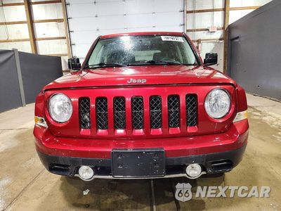 Piąte zdjęcie samochodu w środku: 2017 JEEP PATRIOT LATITUDE VIN:1C4NJRFBXHD179250 - miniatura