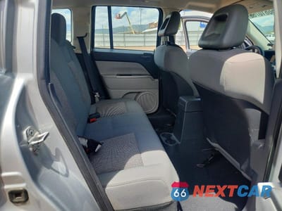 Zdjęcie 10 z 12 samochodu: 2007 JEEP COMPASS VIN:1J8FF47W07D204061 - miniatura
