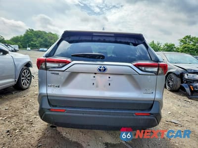 Zdjęcie 6 z 13 samochodu: 2023 TOYOTA RAV4 HYBRID XLE VIN:JTMRWRFV1PD186762 - miniatura