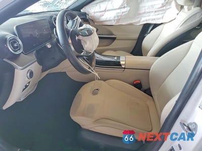 Zdjęcie 7 z 12 samochodu: 2023 MERCEDES-BENZ C 300 VIN:W1KAF4GB7PR096965 - miniatura