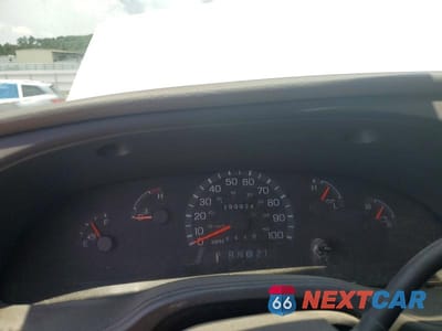 Zdjęcie 9 z 13 samochodu: 2003 FORD ECONOLINE E350 SUPER DUTY WAGON VIN:1FBSS31L43HA53257 - miniatura