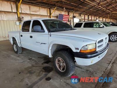 Czwarte zdjęcie samochodu z boku: 2000 DODGE DAKOTA QUAD VIN:1B7GG2AN9YS641664 - miniatura