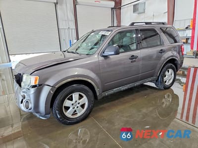 2009 FORD ESCAPE XLT 1FMCU03G39KB96670 - główne zdjęcie licytacji z USA - miniatura