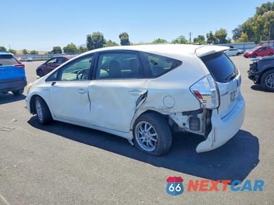 Drugie zdjęcie samochodu z przodu: 2012 TOYOTA PRIUS V THREE VIN:JTDZN3EU8C3123070 - miniatura