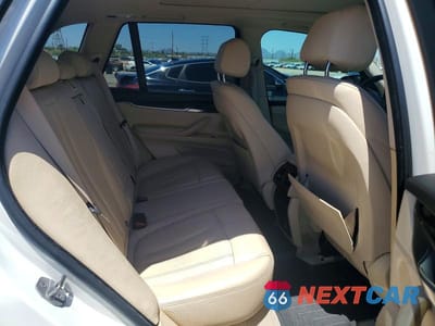 Zdjęcie 10 z 12 samochodu: 2014 BMW X5 SDRIVE35I VIN:5UXKR2C55E0C00396 - miniatura