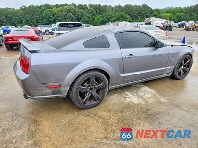 Trzecie zdjęcie samochodu z tyłu: 2006 FORD MUSTANG GT VIN:1ZVFT82H965227067 - miniatura