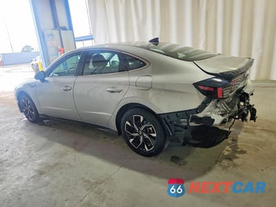 Drugie zdjęcie samochodu z przodu: 2025 HYUNDAI SONATA SEL VIN:KMHL64JA5SA454814 - miniatura