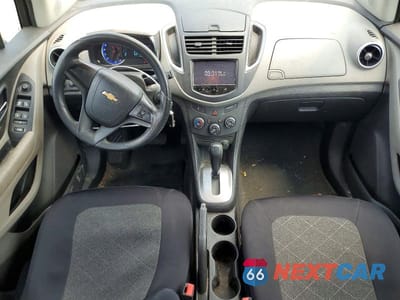 Zdjęcie 8 z 12 samochodu: 2015 CHEVROLET TRAX VIN:3GNCJKSBXFL255598 - miniatura